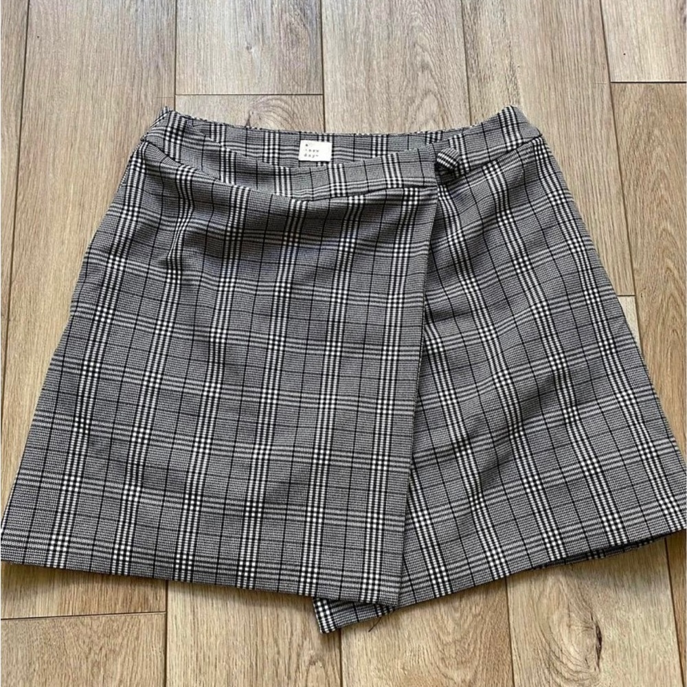 Plaid wrap skirt